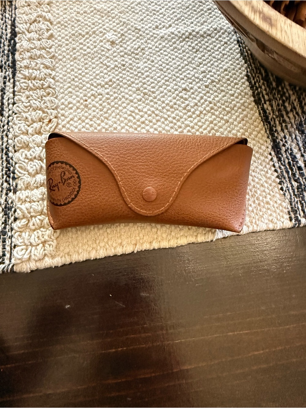 Ray bans glasses case